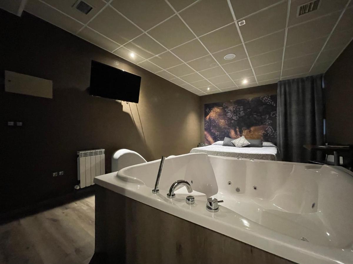 Motel Los Abedules Ов'єдо Екстер'єр фото
