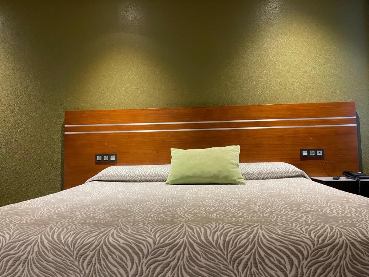Motel Los Abedules Ов'єдо Екстер'єр фото